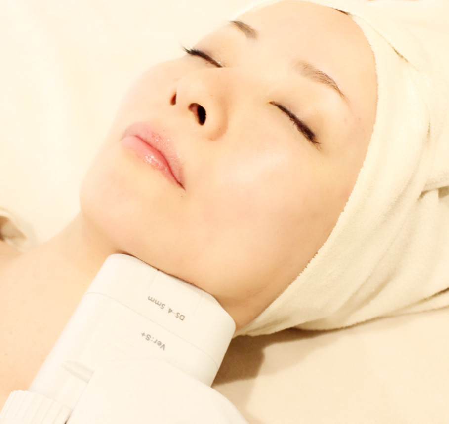 Option ハイフ しわ改善 首 Meshie銀座エステサロン ハイフ ハーブピーリング専門店